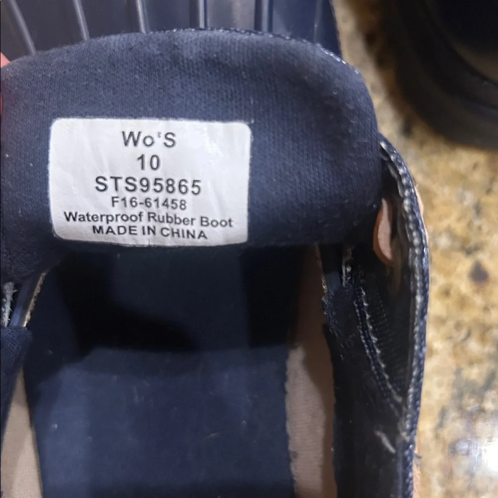 Sperry blue rainboot/deck rubber shoes, size 10, EUC | see offer in description